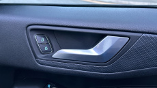 Ford Focus 2.0 EcoBlue ST-Line X 5dr Auto Diesel Estate